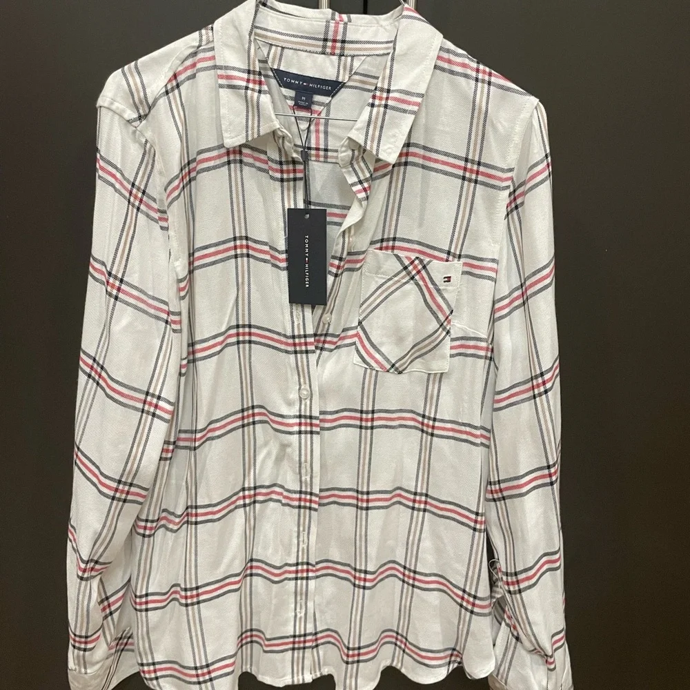 Tommy Hilfiger women shirt - Picture 2 of 2